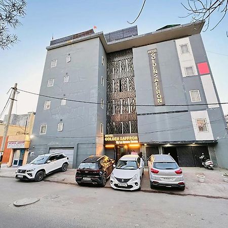 Qotel Comfort Golden Saffron Punjabi Bagh Nueva Delhi Exterior foto