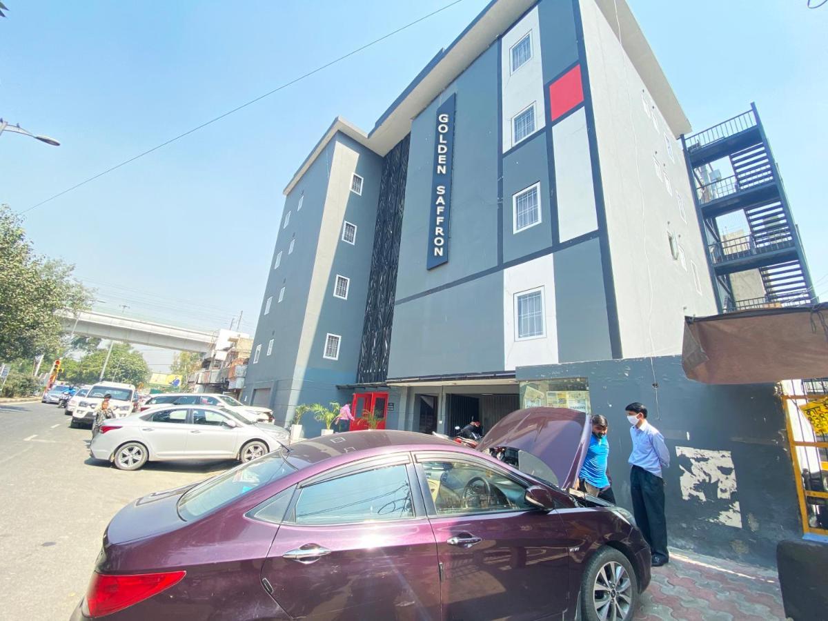 Qotel Comfort Golden Saffron Punjabi Bagh Nueva Delhi Exterior foto