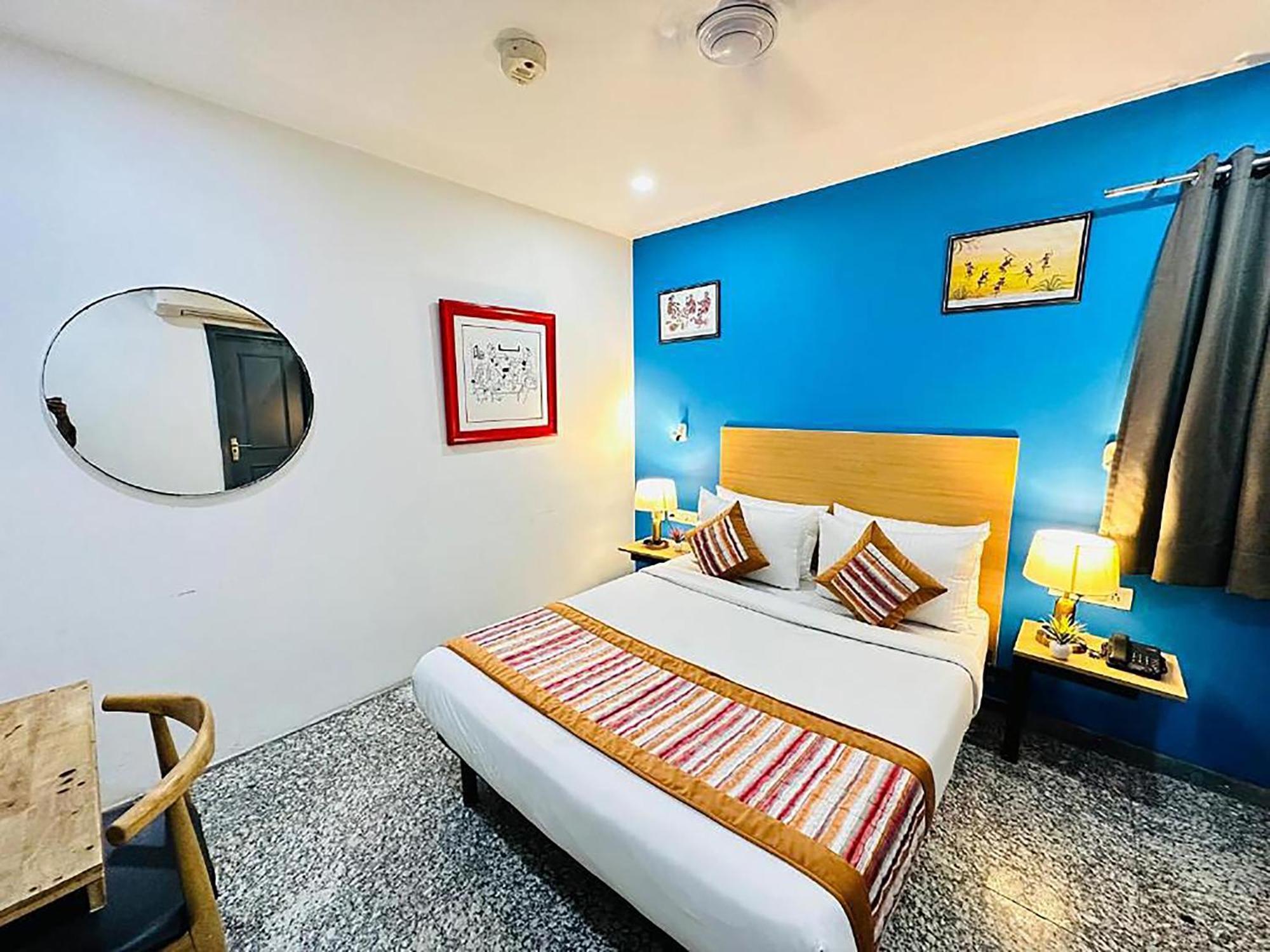 Qotel Comfort Golden Saffron Punjabi Bagh Nueva Delhi Exterior foto