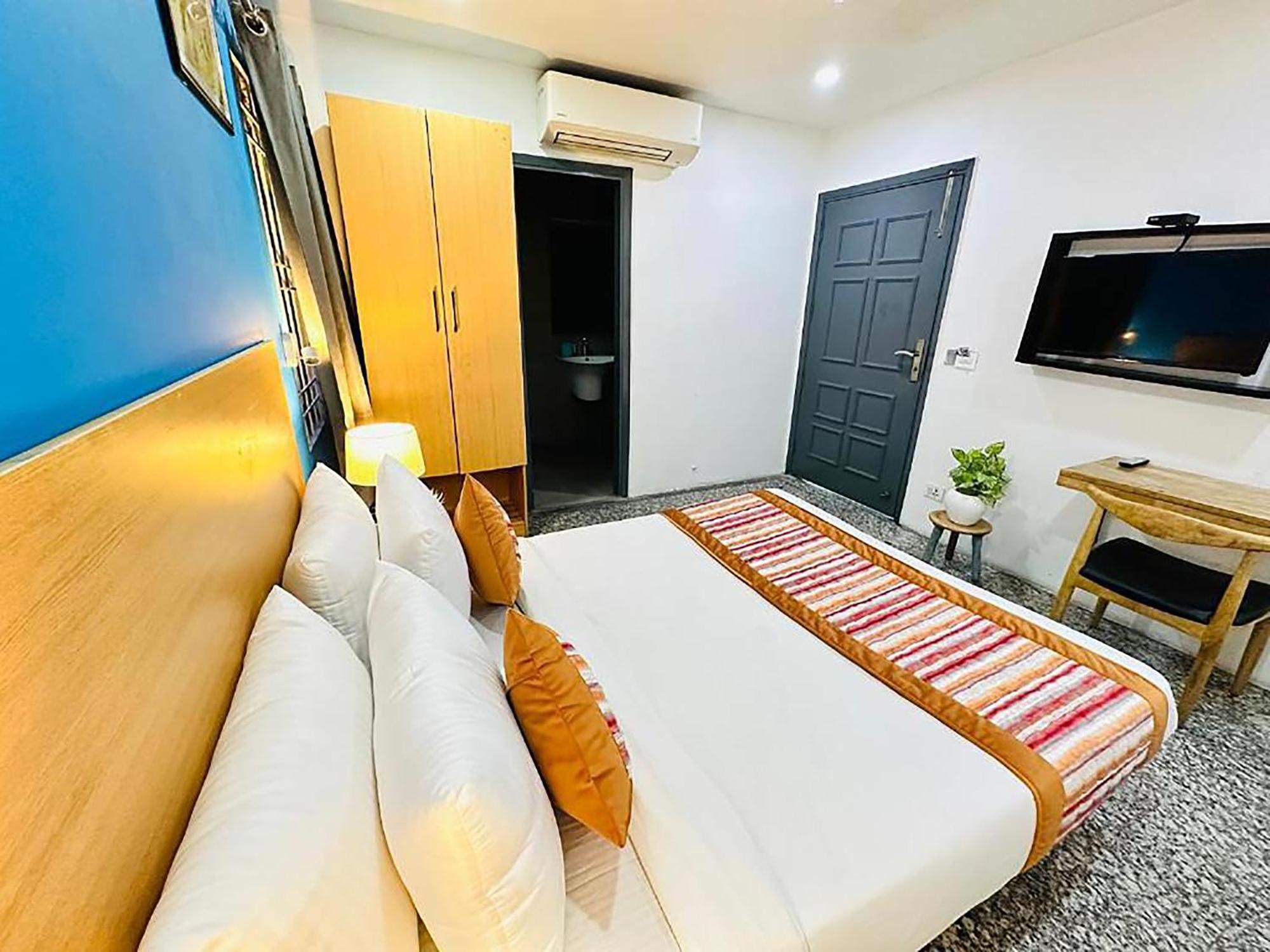 Qotel Comfort Golden Saffron Punjabi Bagh Nueva Delhi Exterior foto